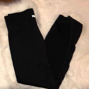 NWOT Pink Cool & Comfy Mesh Tight